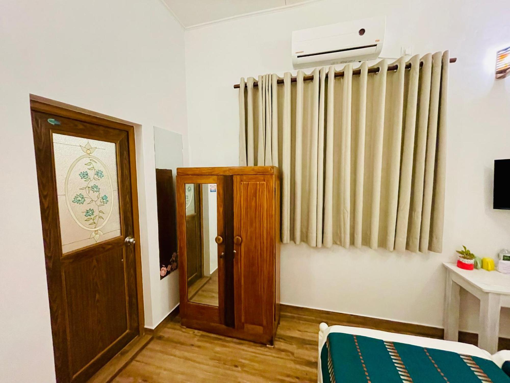 Ayur Ayur White Sail Villa Dalupotha ภายนอก รูปภาพ